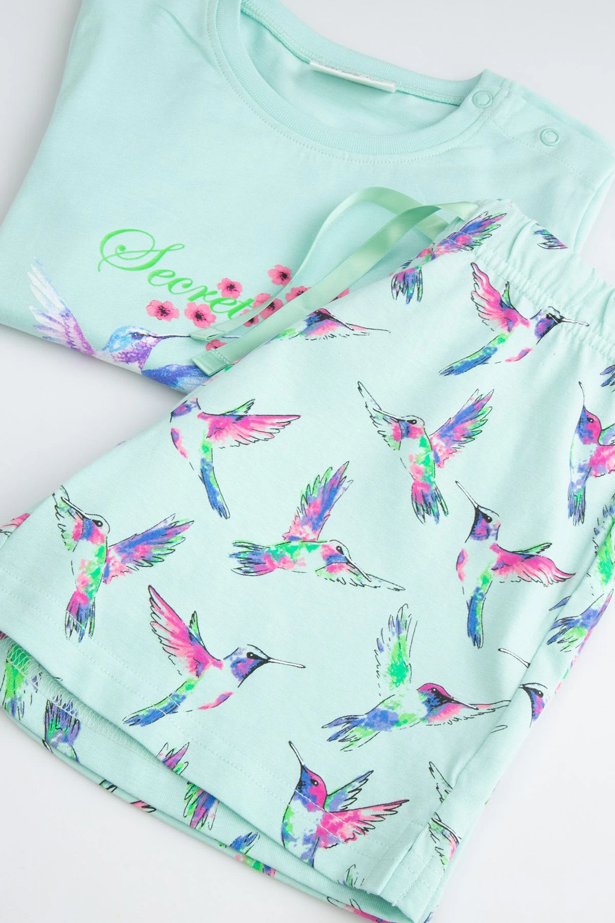 Mädchenpyjama In Zartgrün 5 Mädchenpyjama In Zartgrün – Bild 3