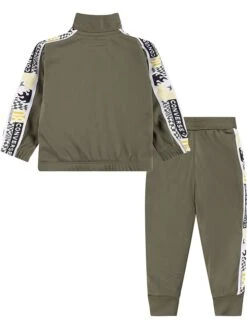 Converse 2tlg. Trainingsanzug In Khaki -TROLLKIDS Verkäufe converse 2tlg trainingsanzug in khaki 1