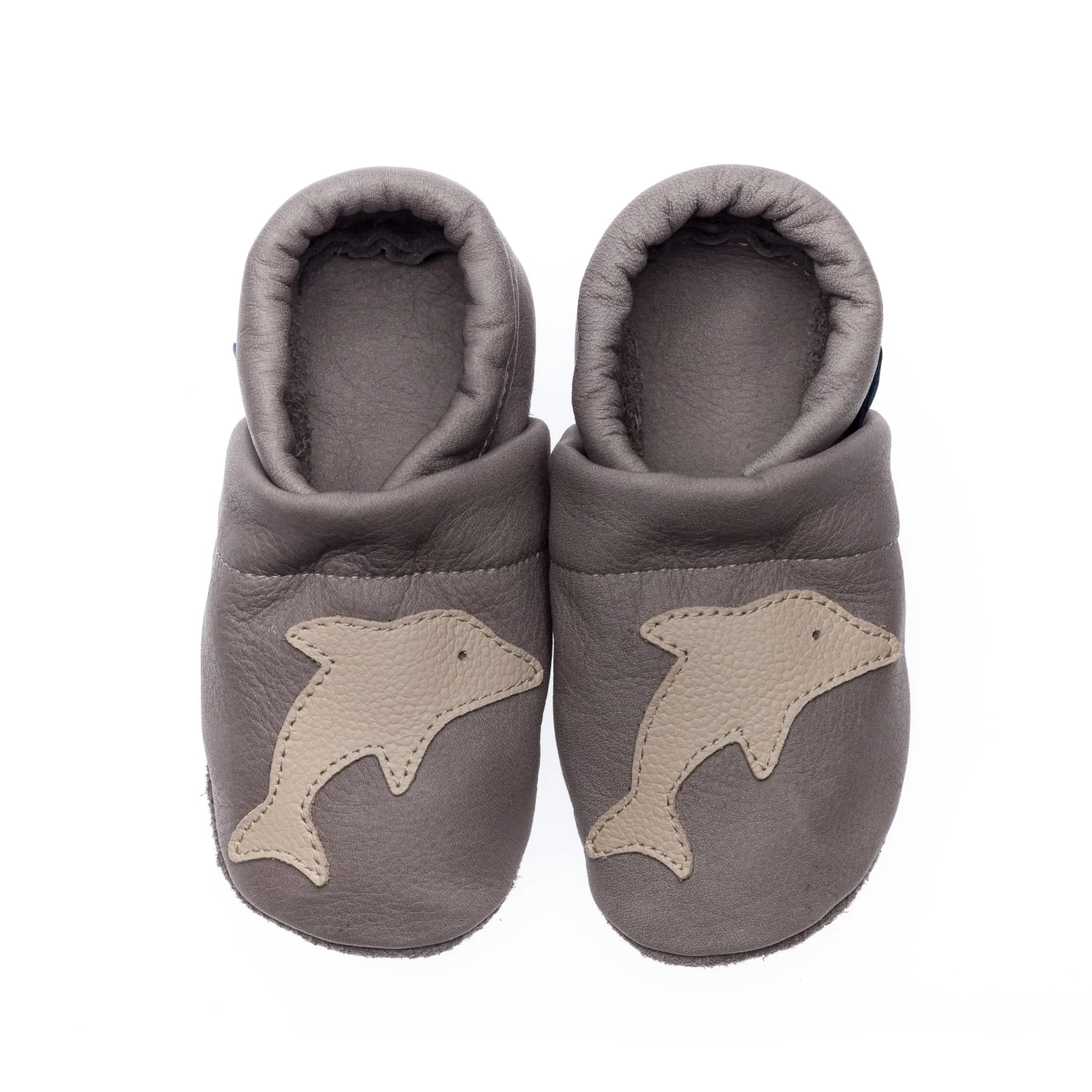 Hausschuhe / Lederpuschen Mit Delfin In Grau / Beige 4 Hausschuhe / Lederpuschen Mit Delfin In Grau / Beige – Bild 2